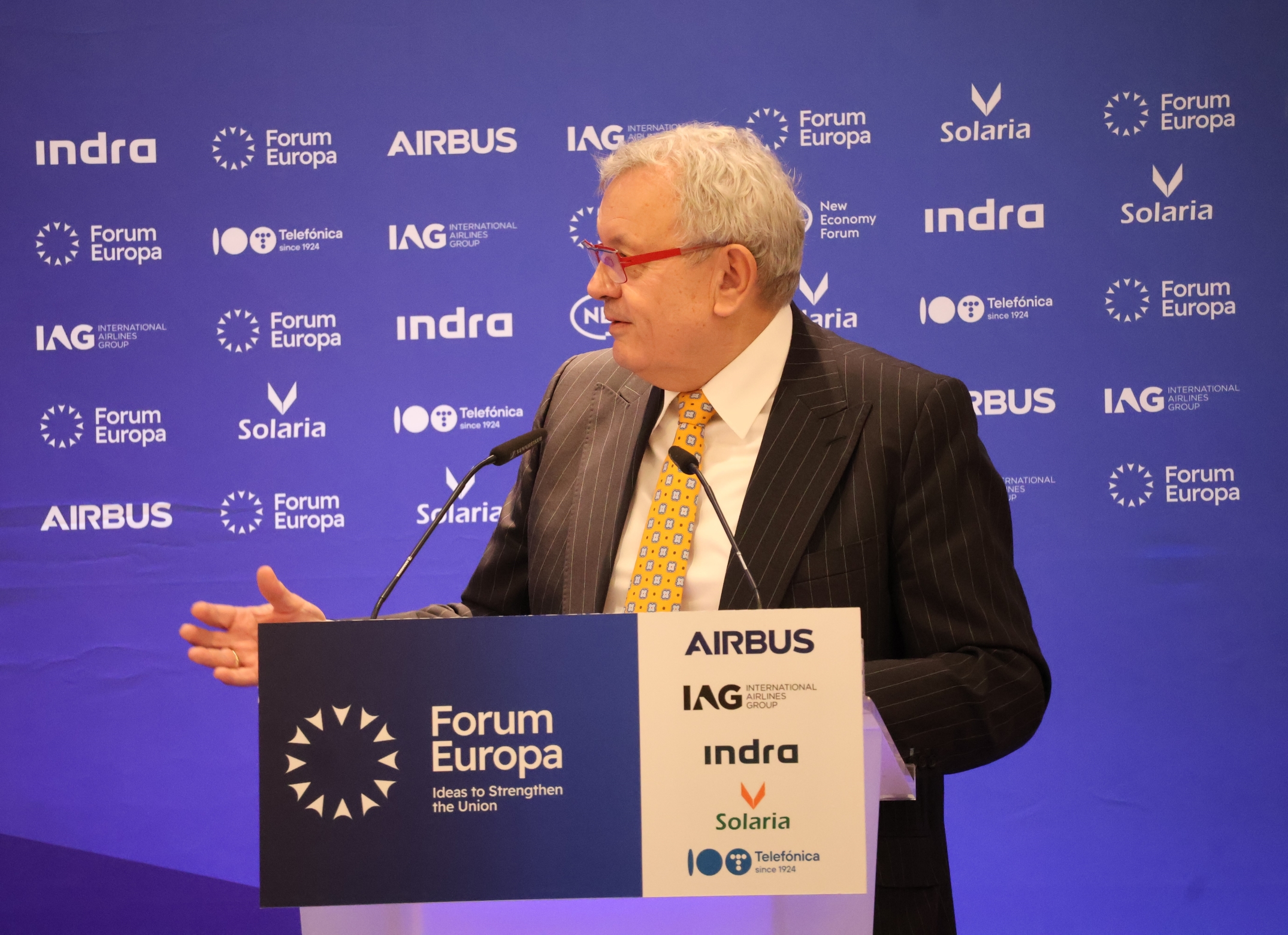 Mr. Vladimír Dlouhý, President of Eurochambes, at Forum Europa